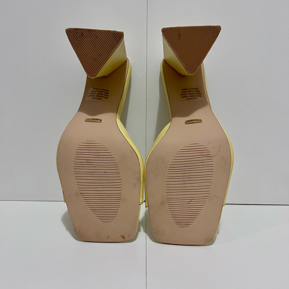 BiLLiNi Quinn Yellow Heels - Picture 5 of 6